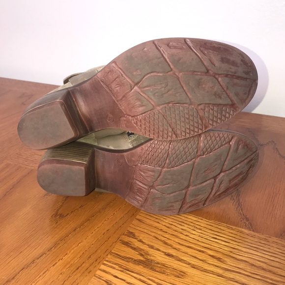 Josef Seibel Toni Suede Studded Harness Ankle Boots Sz 38/7.5 - Picture 5 of 10